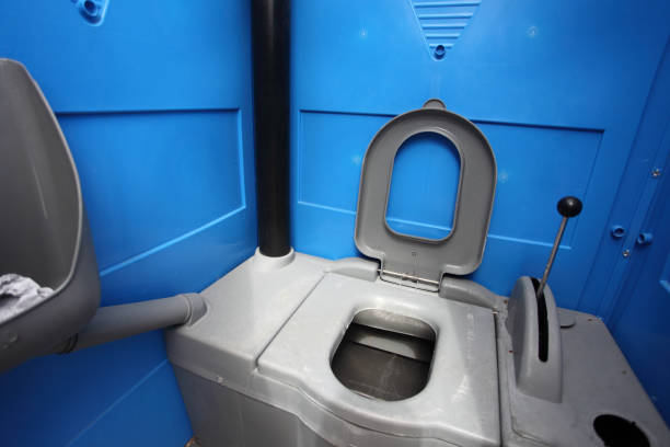 Portable Toilet Options We Offer in Mount Ayr, IA